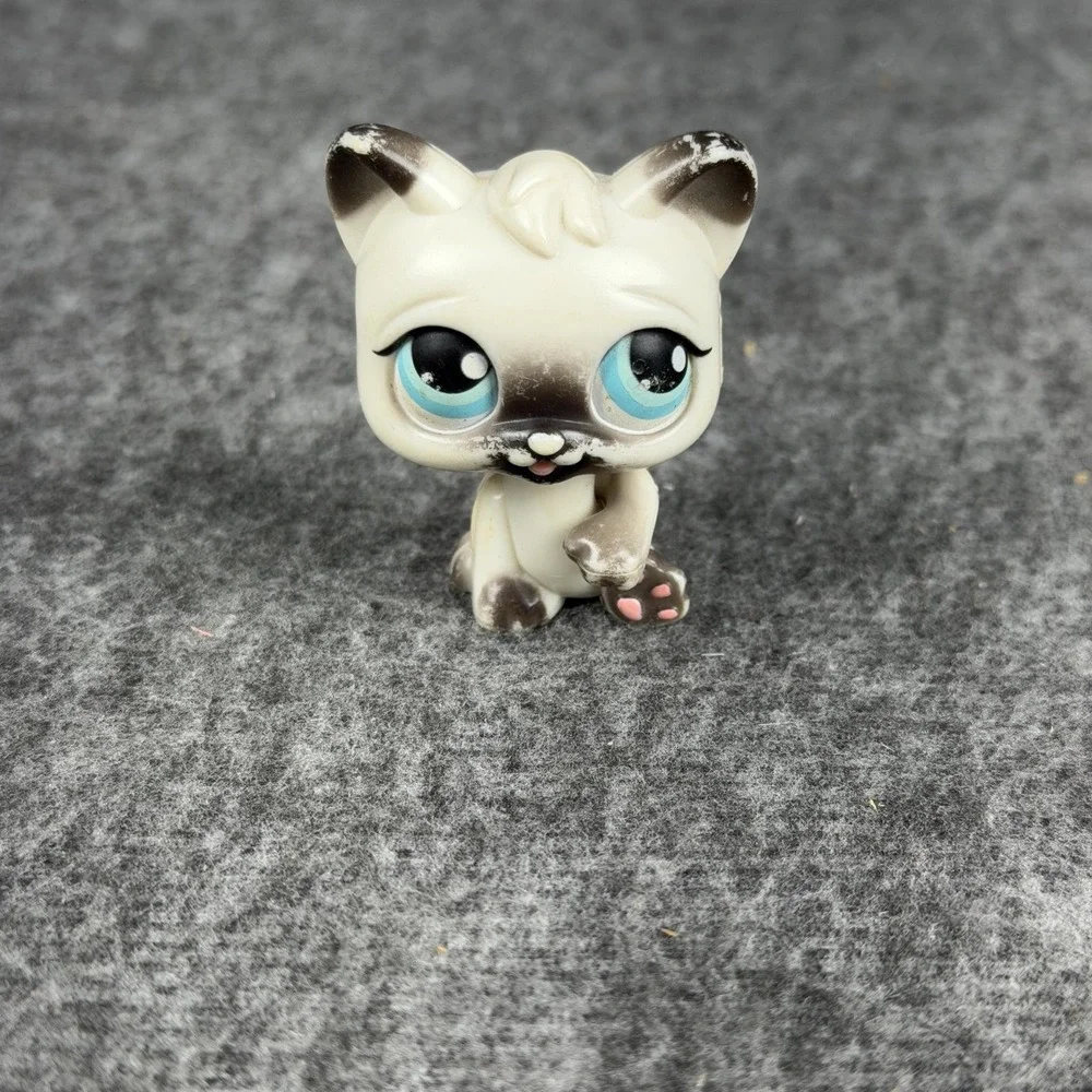 Littlest Pet Shop White Siamese Cat PP1 Hasbro Blue Eyes 2005 LPS 1st gen Toy
